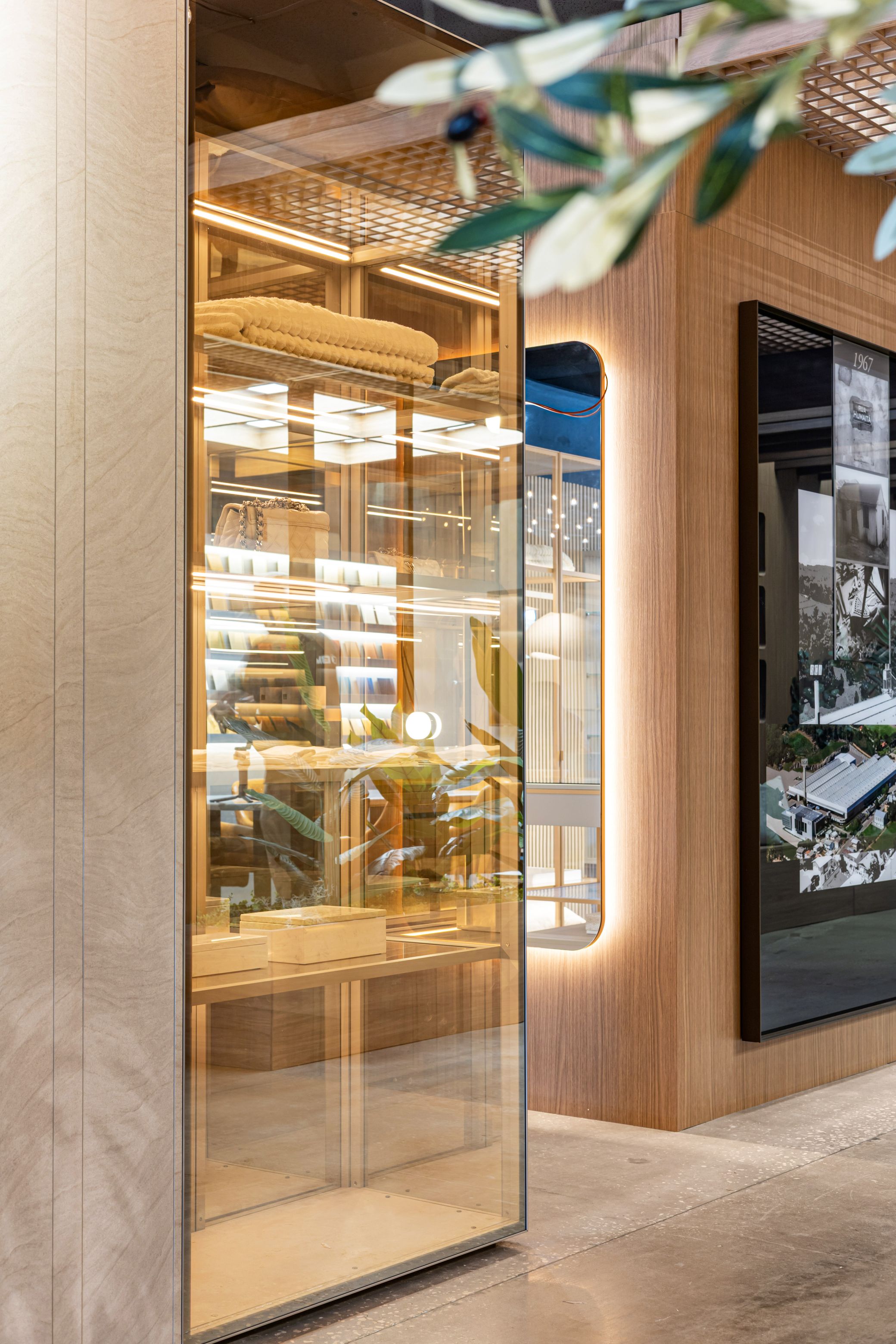 Wine Cellar, WDB Design Center · Orlando