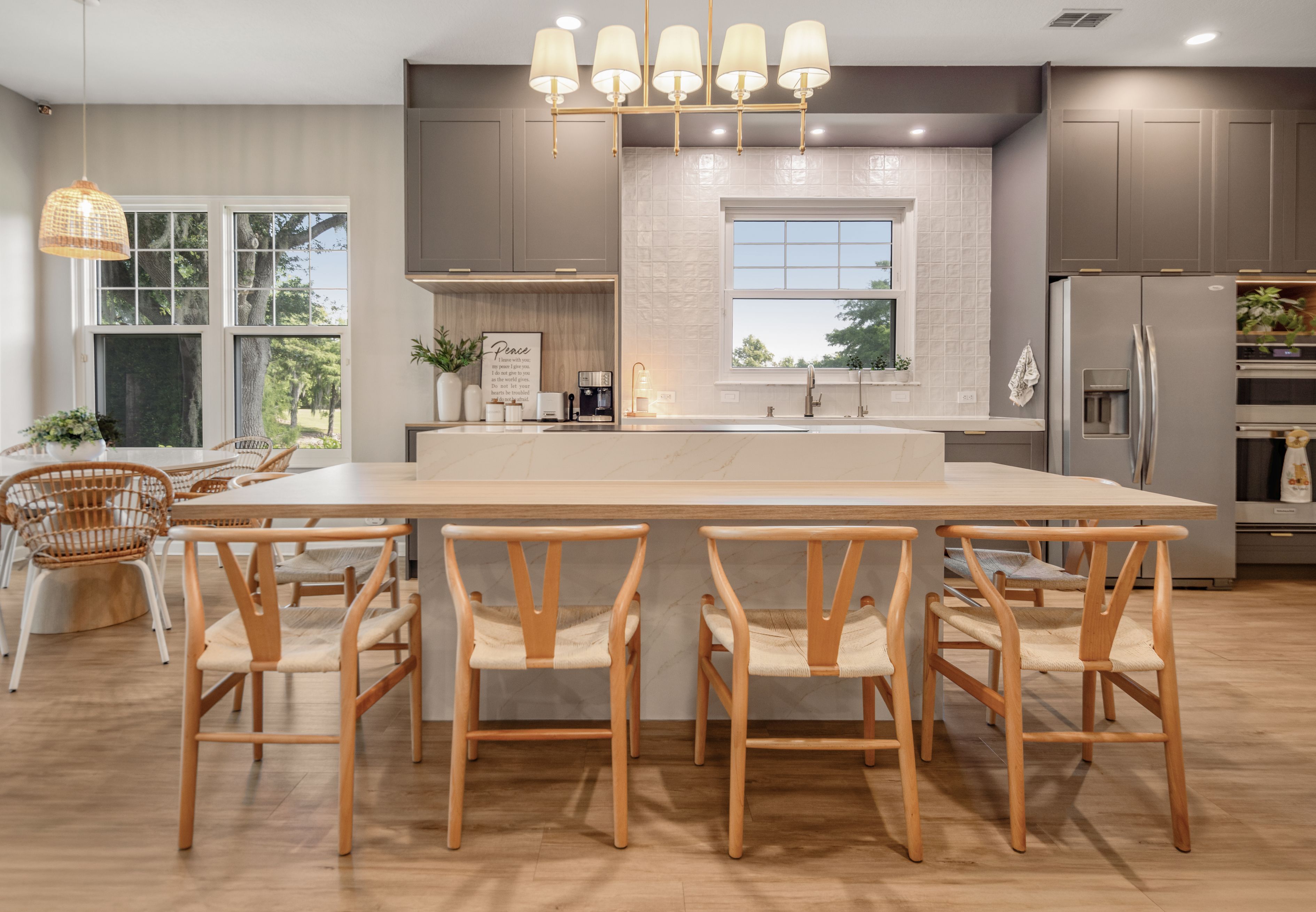 Kennes Pointe, 13