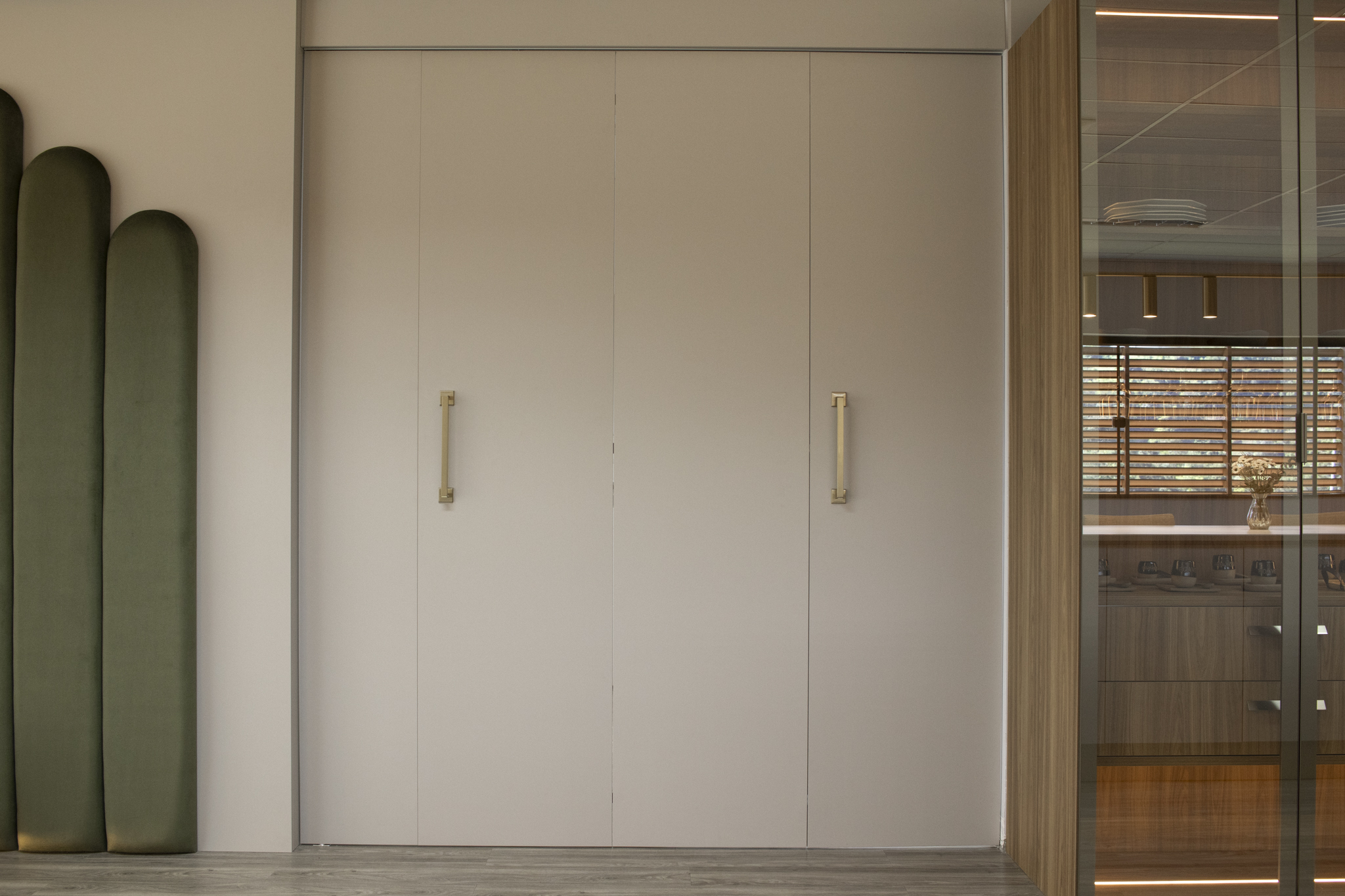 Loft BV, 11