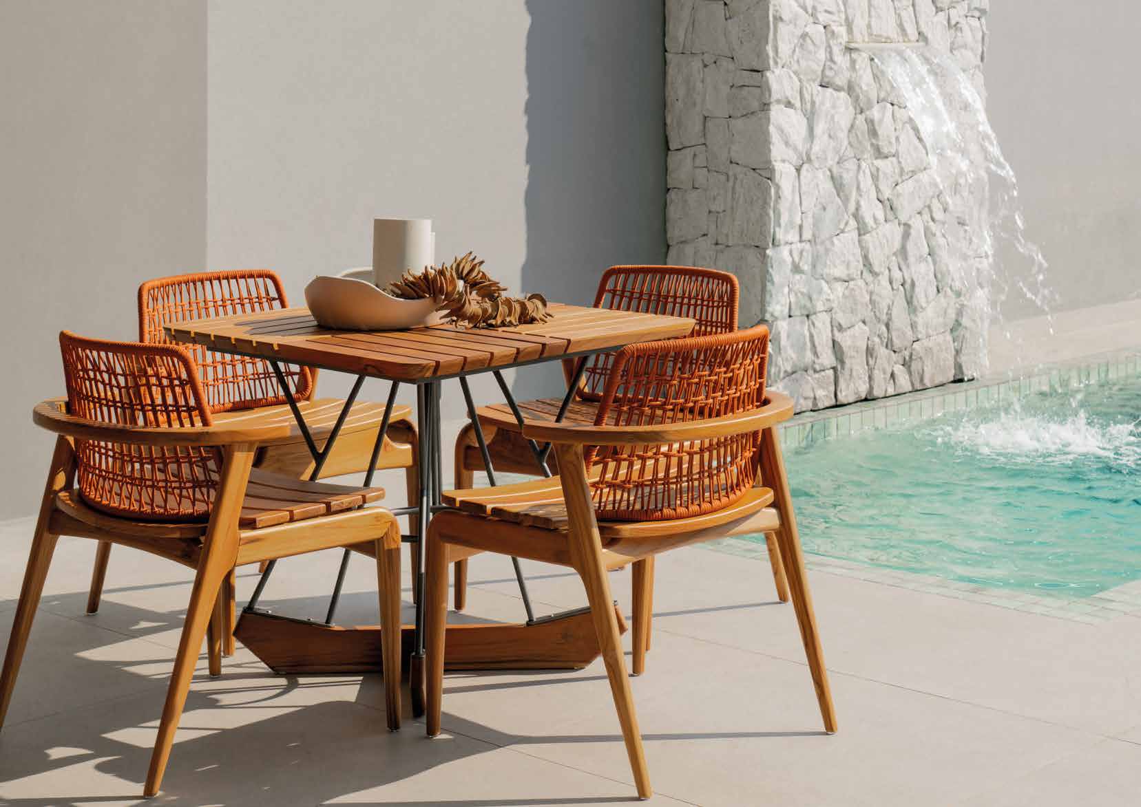 UULTIS teak dining set with rope chairs poolside