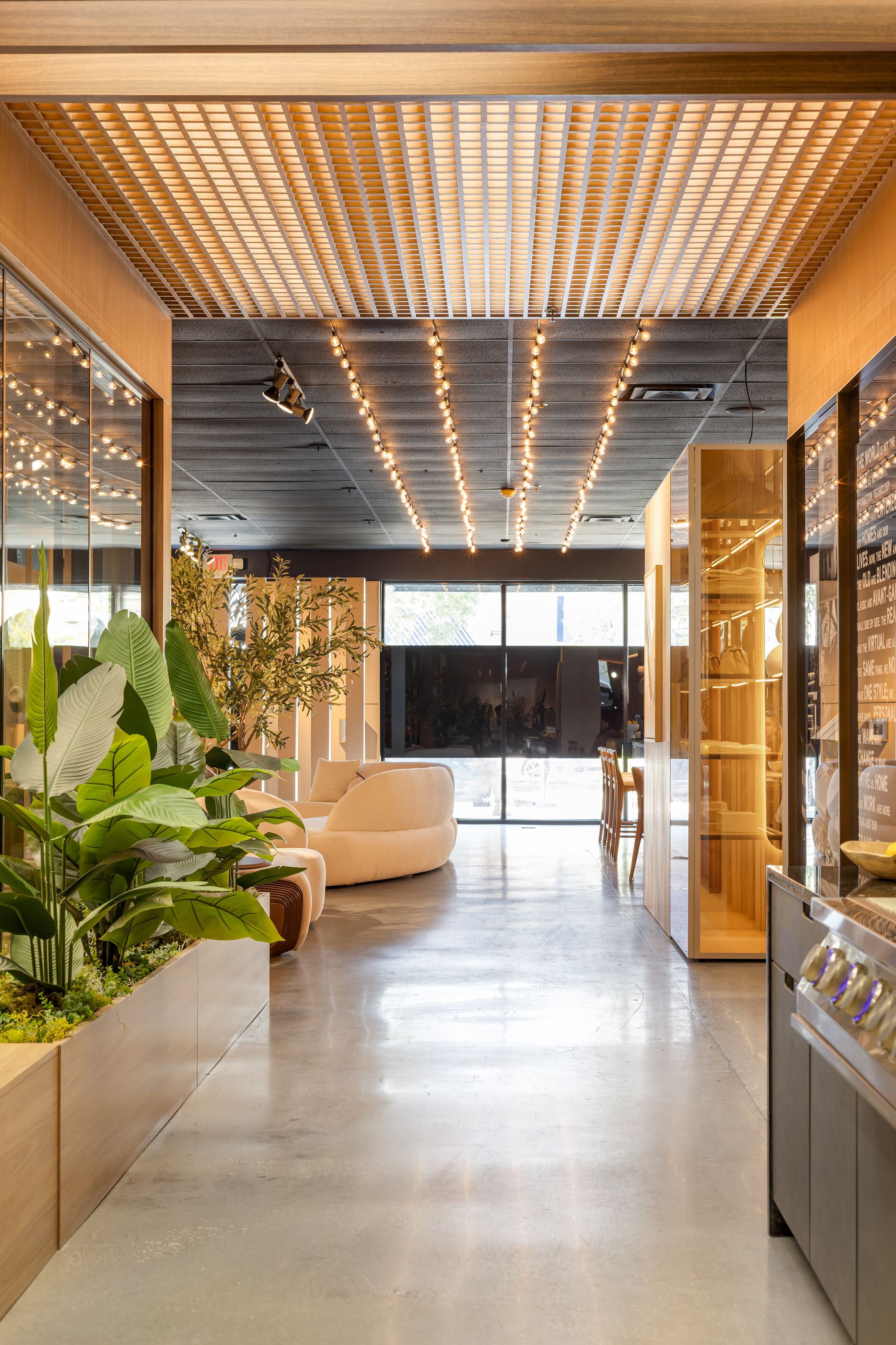 Showroom corridor, WDB Design Center
